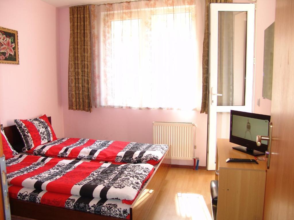 Our Home Guest Rooms เวลีคอเทอร์โนโว ภายนอก รูปภาพ